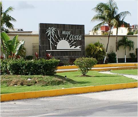 Motel Costa Cancun Bagian luar foto